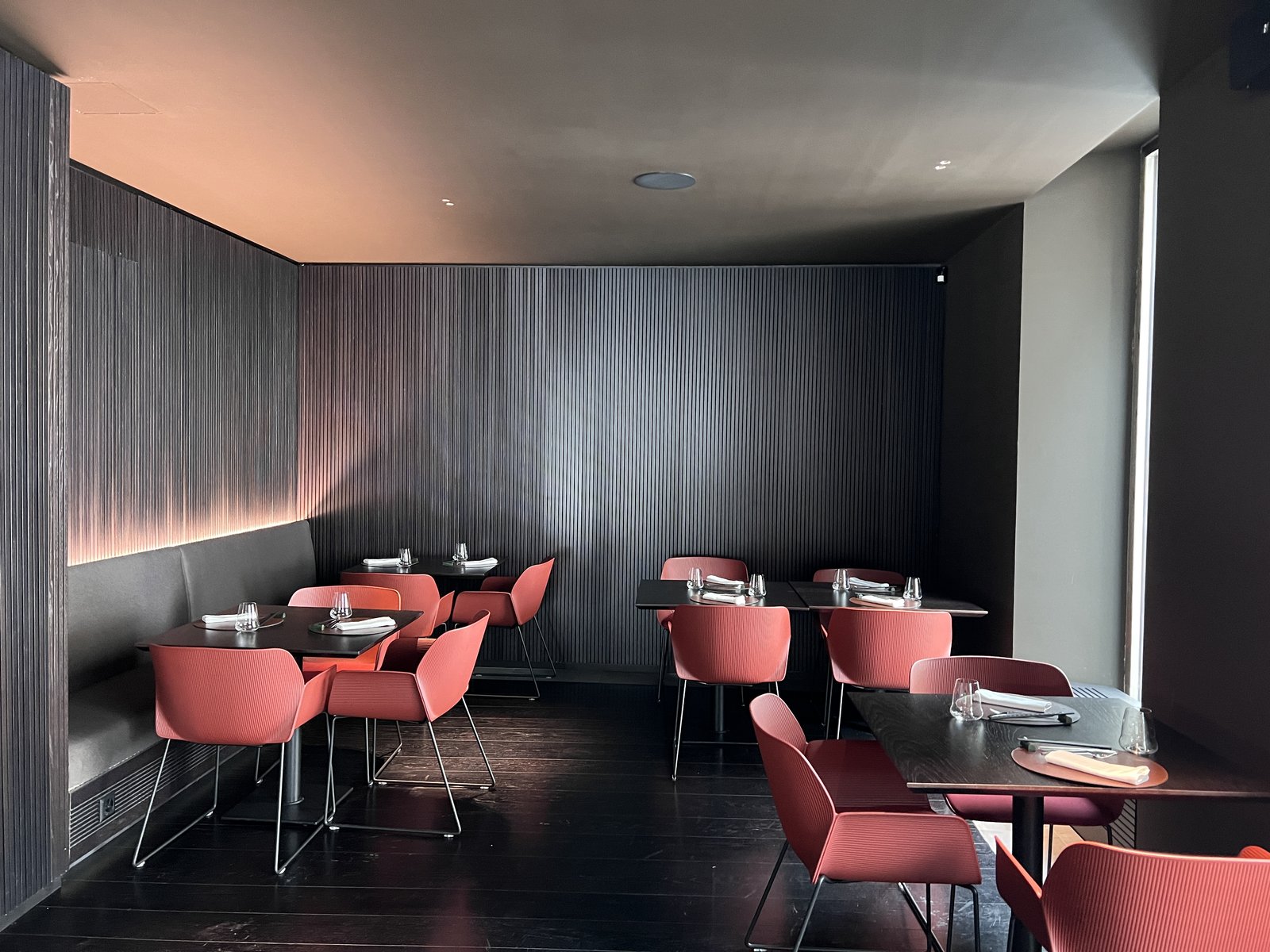  an restaurant innen3