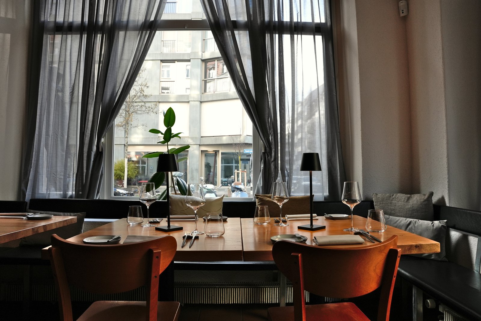 ameo fine dining kunst innen