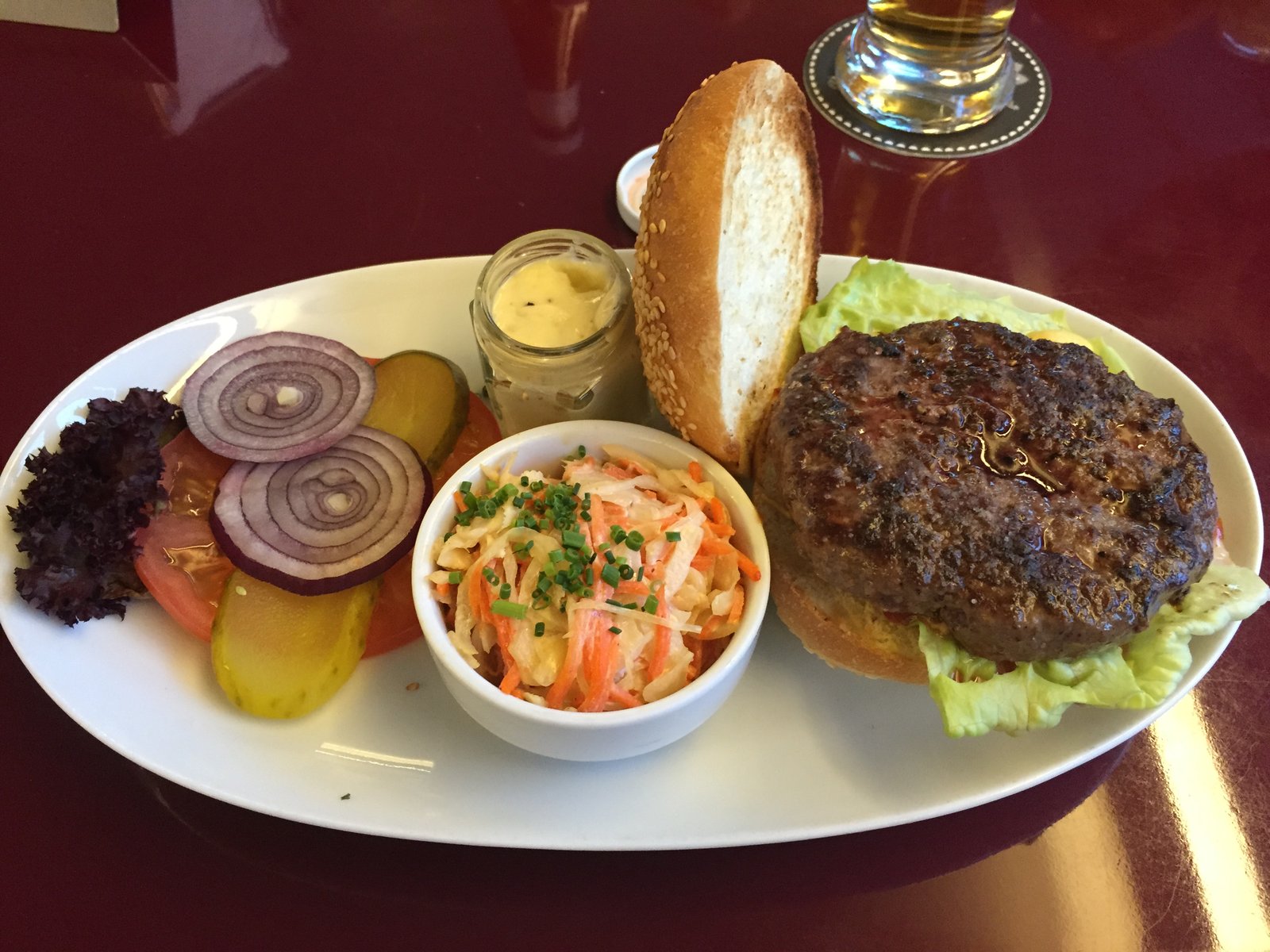 helvti diner burger