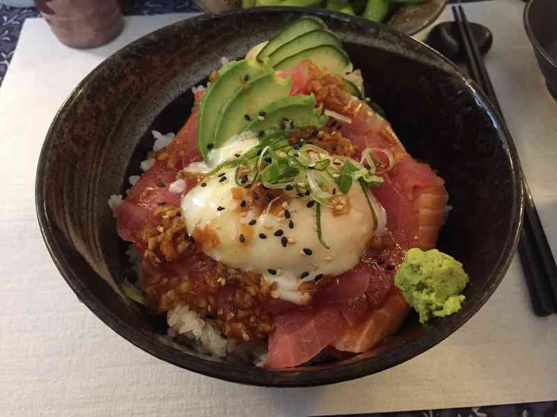  kokoro sushi in a bowl egg